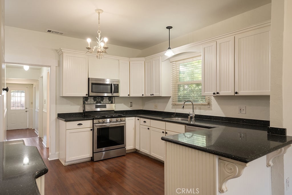 4073 Cedar Street Property Photo 11