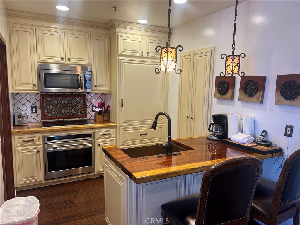 53 Camino De Flores Property Photo 6