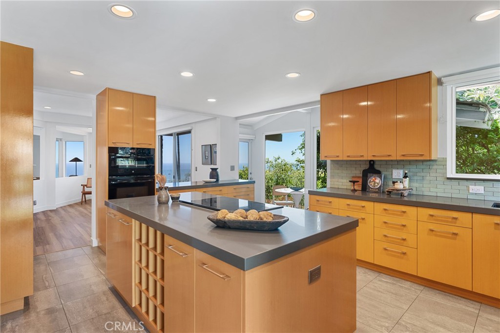 1201 Via La Jolla Property Photo 4