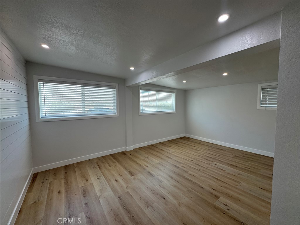15965 Coral Property Photo 8