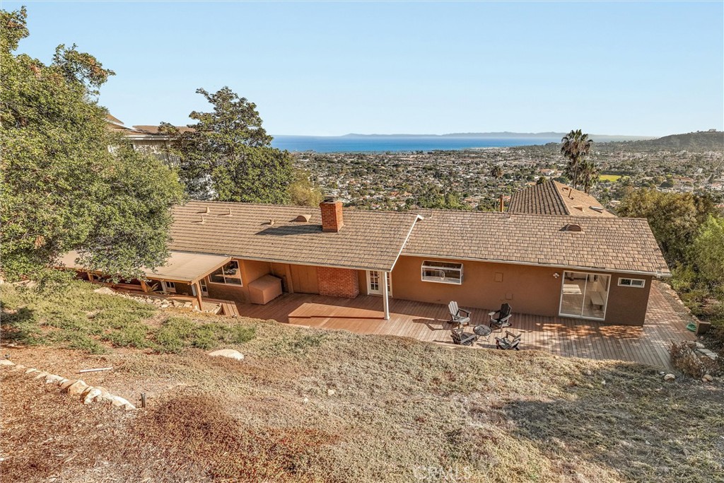 33 Loma Media Road Property Photo 2