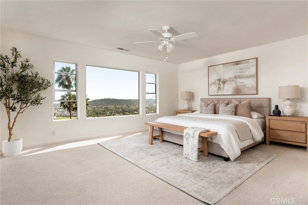 33 Loma Media Road Property Photo 16