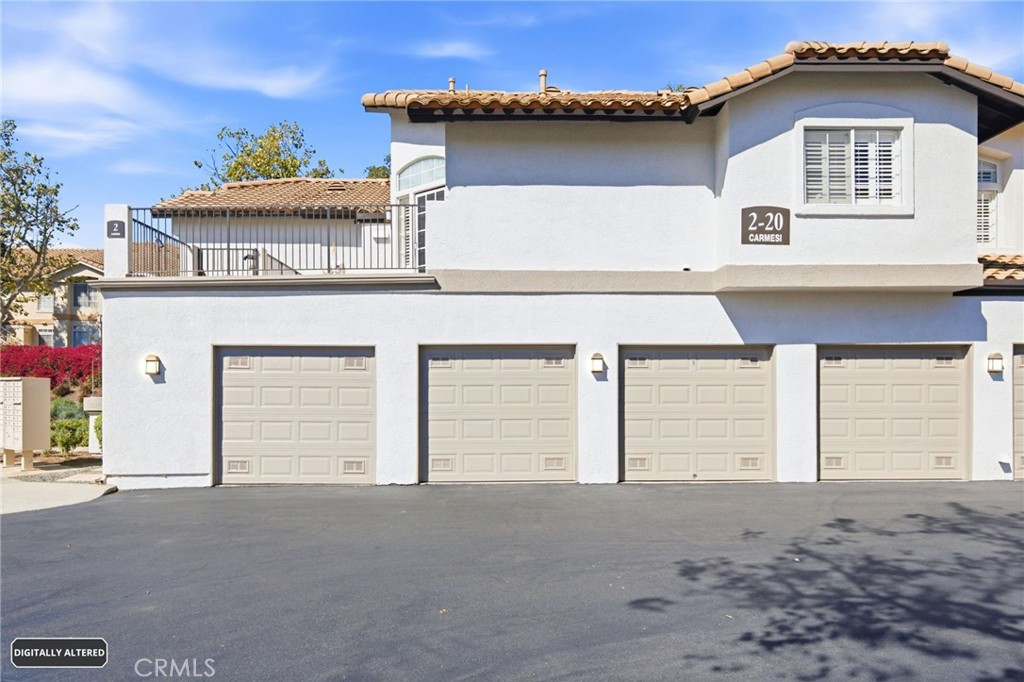 2 Carmesi Property Photo 34