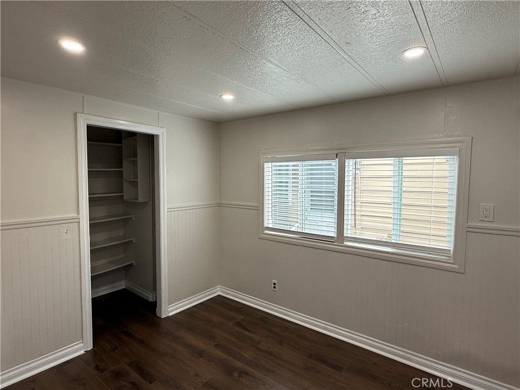 1741 Pomona Avenue 21 Property Photo 8