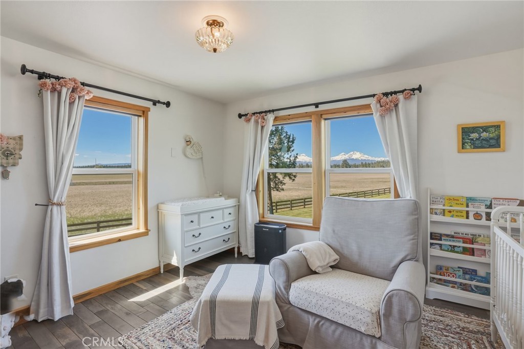 17186 Highway 126 Property Photo 23