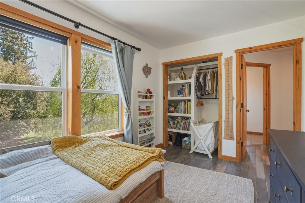 17186 Highway 126 Property Photo 24
