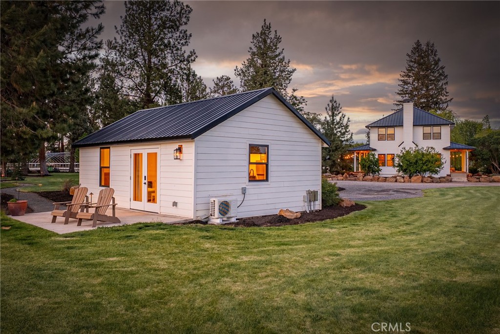 17186 Highway 126 Property Photo 70