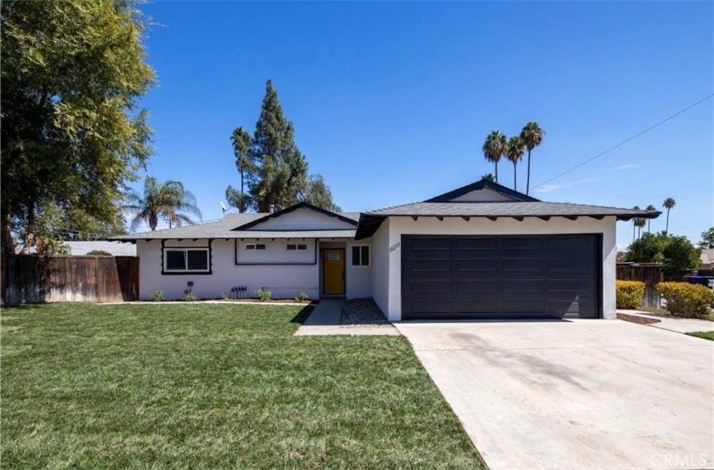 11233 Doverwood Property Photo 1