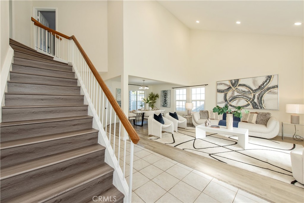 19 Alabaster Loop Property Photo 2