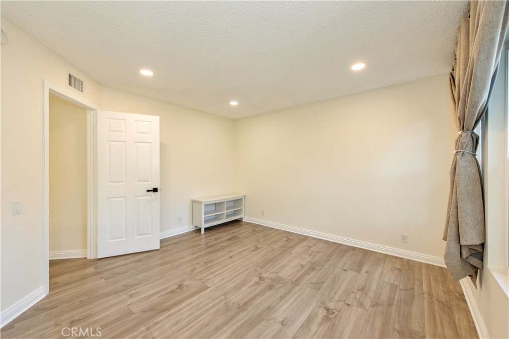 19 Alabaster Loop Property Photo 21