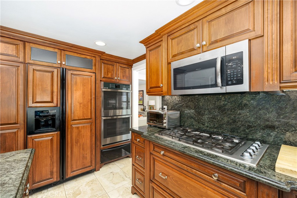 4624 E Blue Bird Avenue Property Photo 17