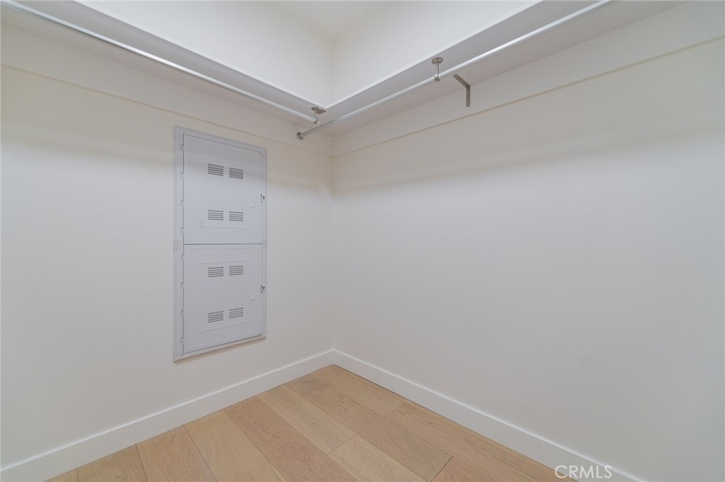400 S Broadway S 1103 Property Photo 8