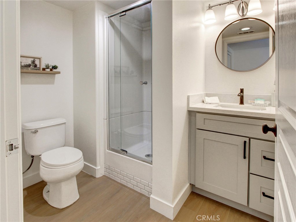 8056 Torino Property Photo 7