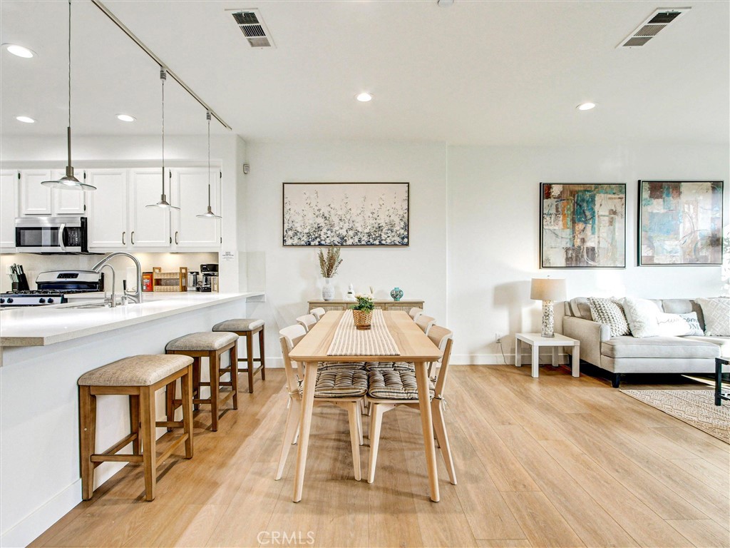 8056 Torino Property Photo 12