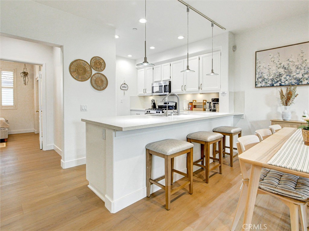 8056 Torino Property Photo 14