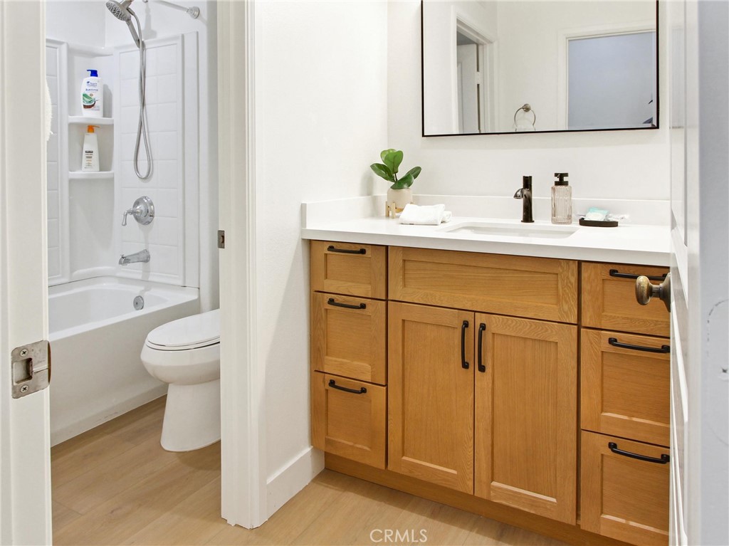 8056 Torino Property Photo 27