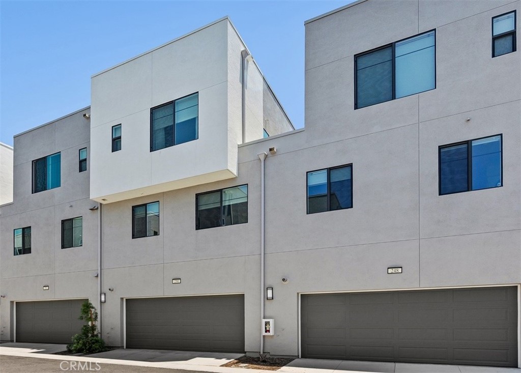 250 Novel Property Photo 17