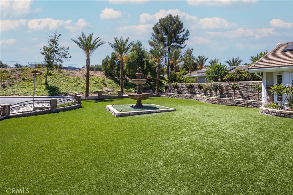 20149 Stanford Court Property Photo 7