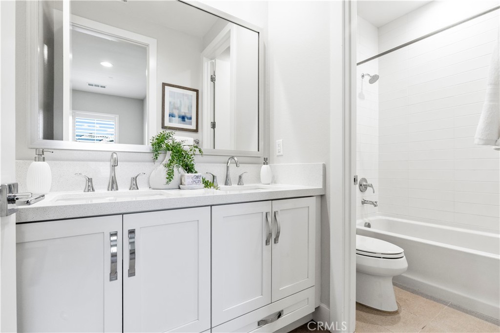 581 Patten Property Photo 19