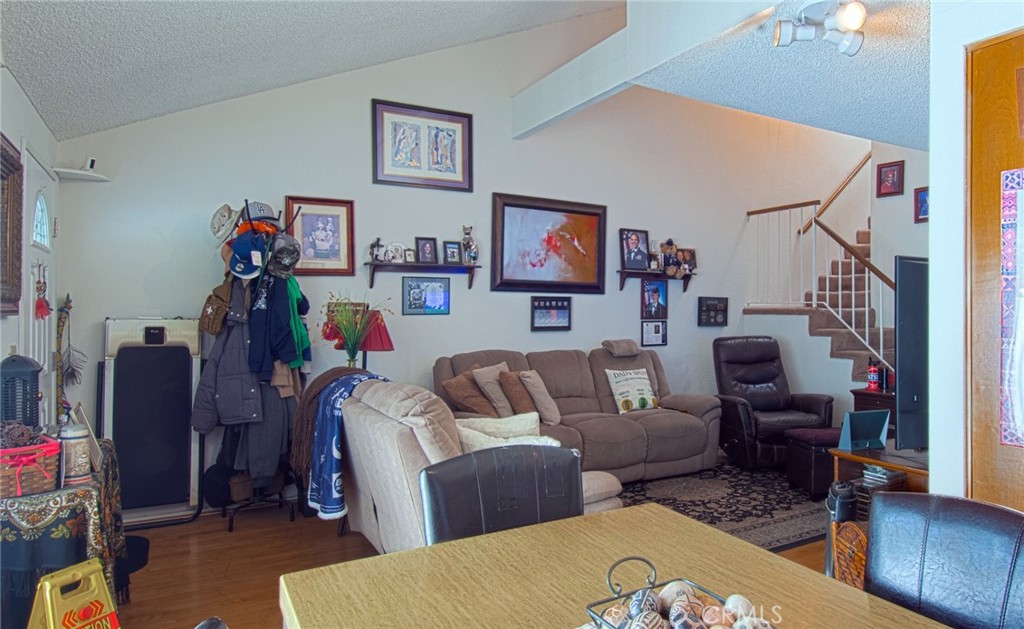 1042 Walnut Street D Property Photo 26