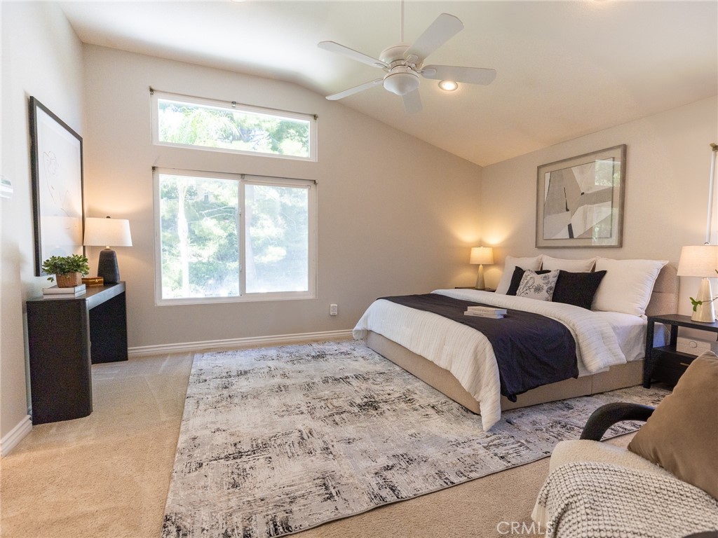 1055 S Silver Star Way Property Photo 9