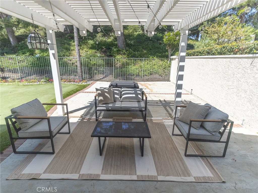 1055 S Silver Star Way Property Photo 18