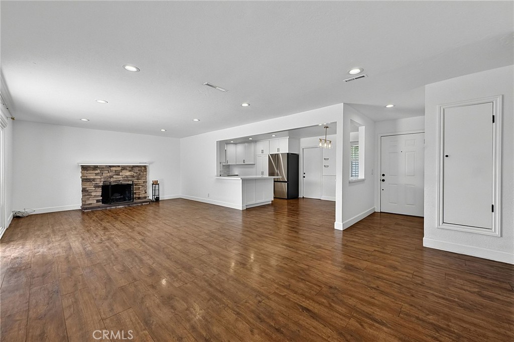 5972 Meadowlark Drive Property Photo 7