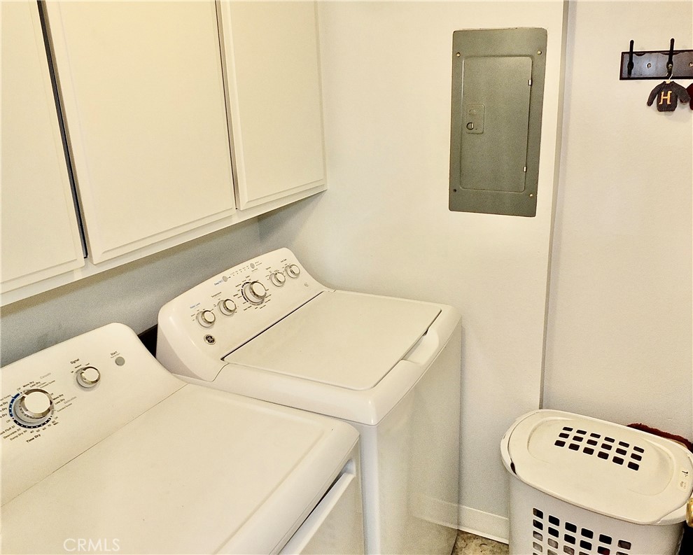 10420 Downey 203 Property Photo 9