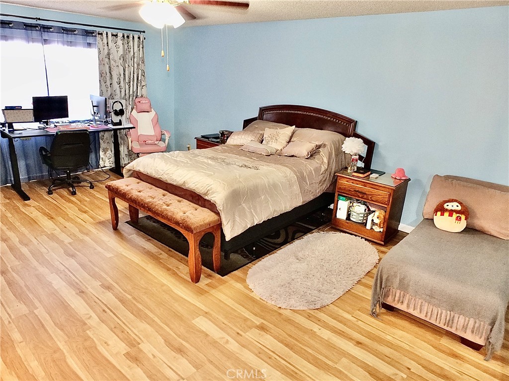 10420 Downey 203 Property Photo 10