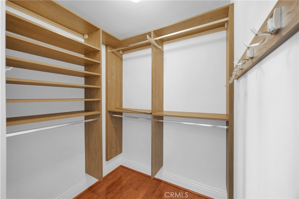 5191 Victoria Property Photo 28