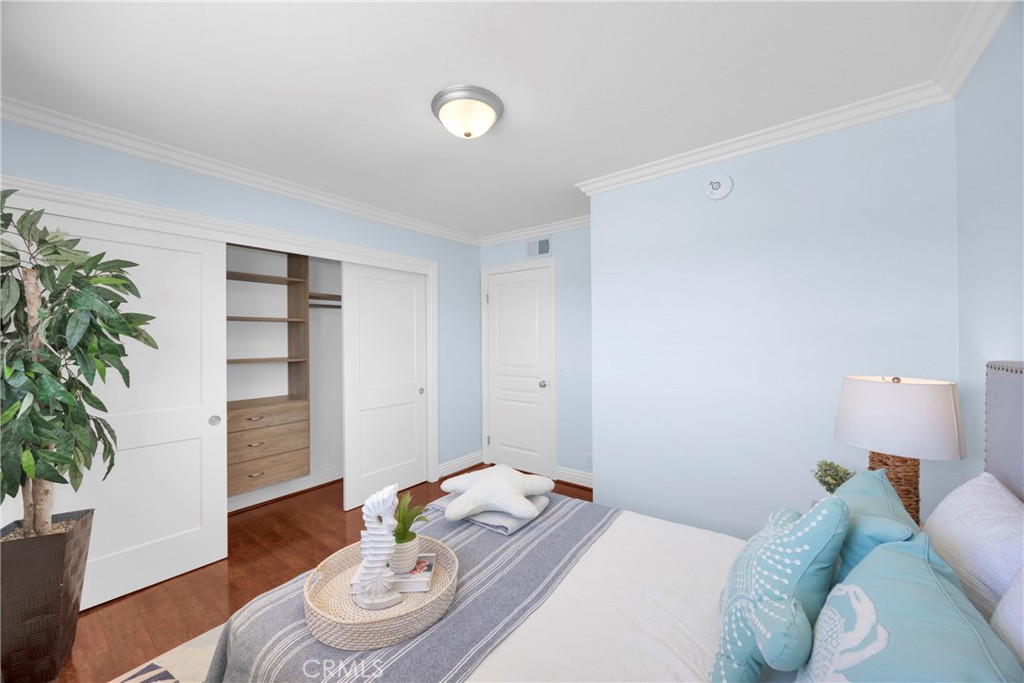 5191 Victoria Property Photo 30