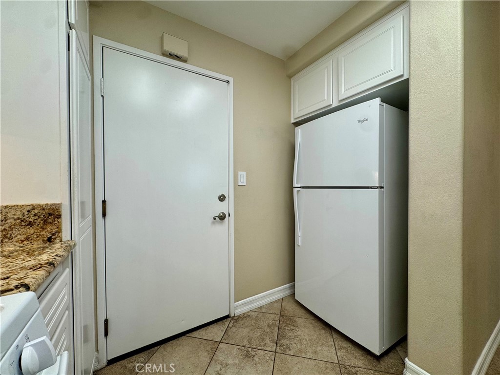 1003 Solvay Aisle Property Photo 14