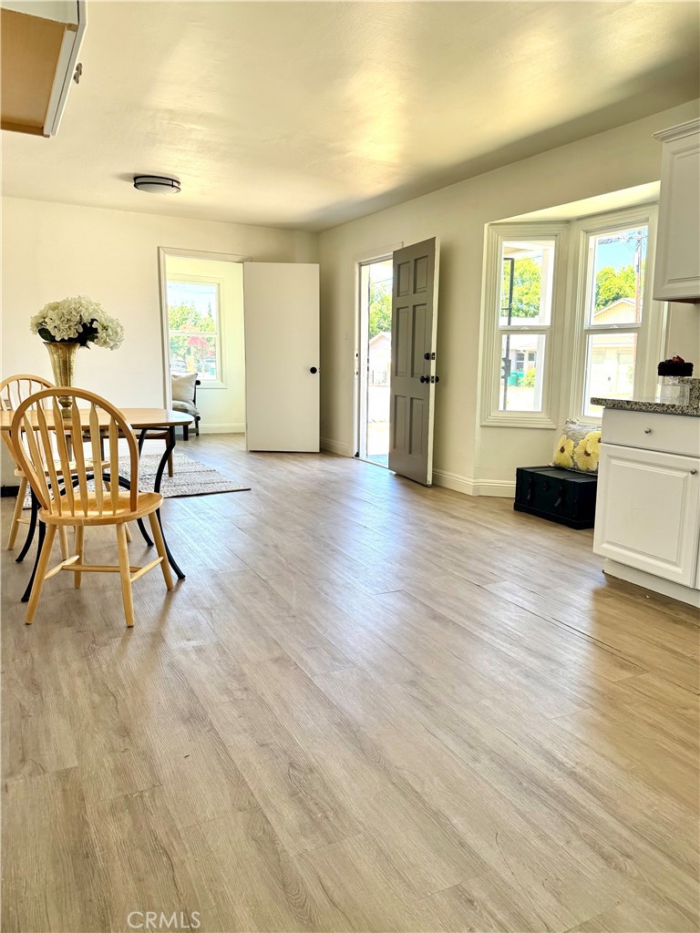 2225 N Sutter Property Photo 10