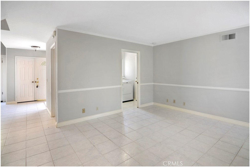 24241 Tama Lane Property Photo 14