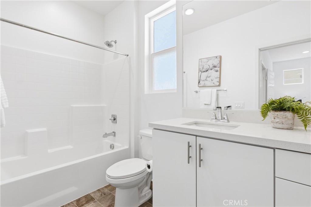441 Potter Way Property Photo 24