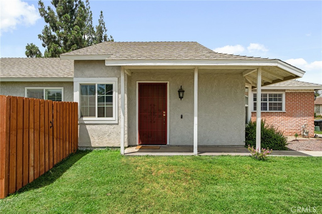 15957 Randall Property Photo 3