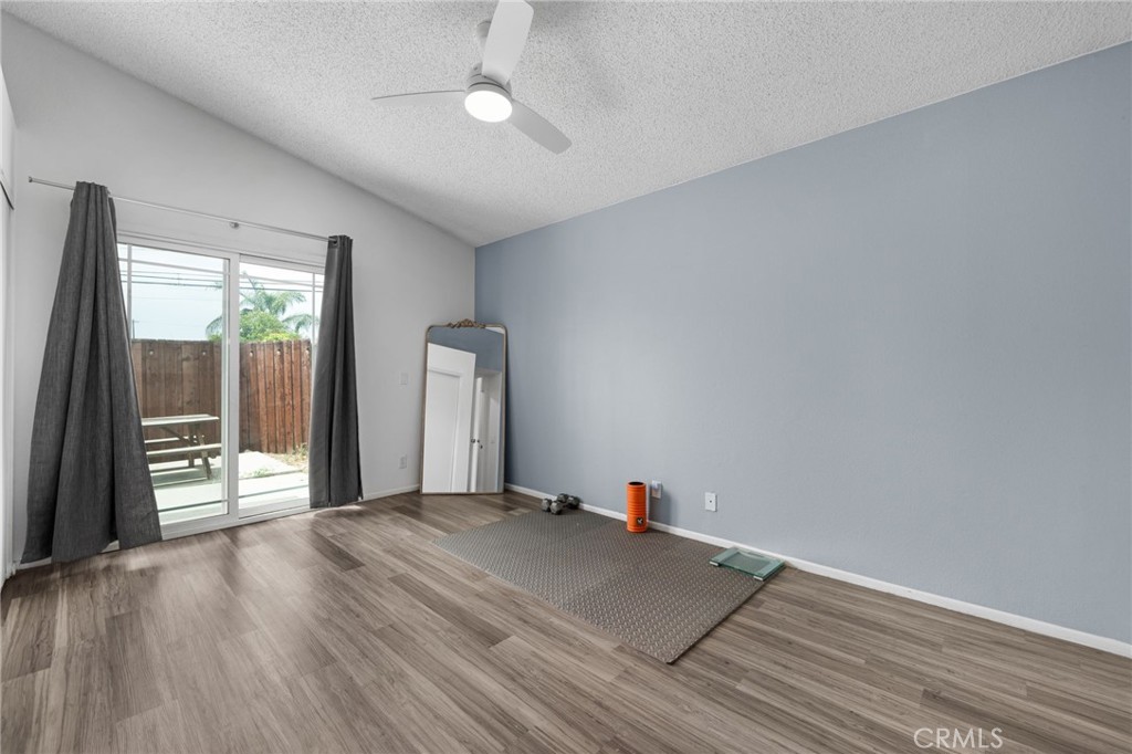 15957 Randall Property Photo 10