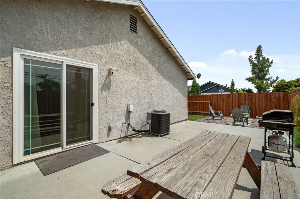 15957 Randall Property Photo 21