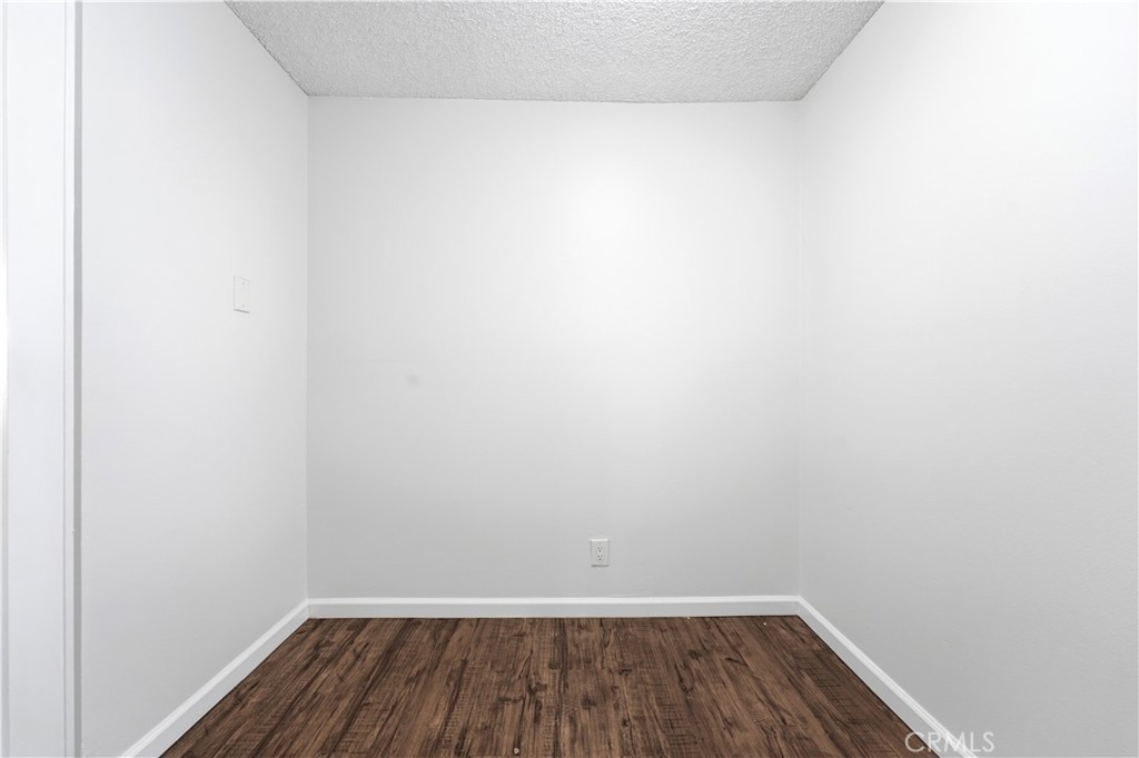 26126 Friendly Valley Parkway Property Photo 14