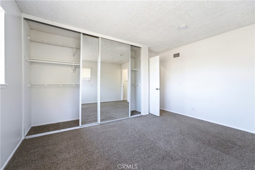 26126 Friendly Valley Parkway Property Photo 22