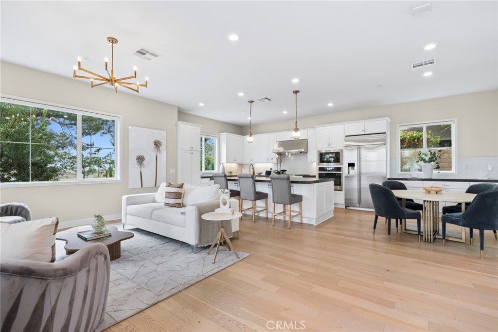 107 Spiral Property Photo 2