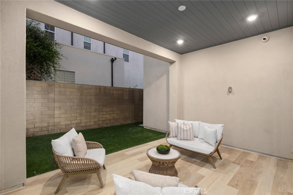 107 Spiral Property Photo 44