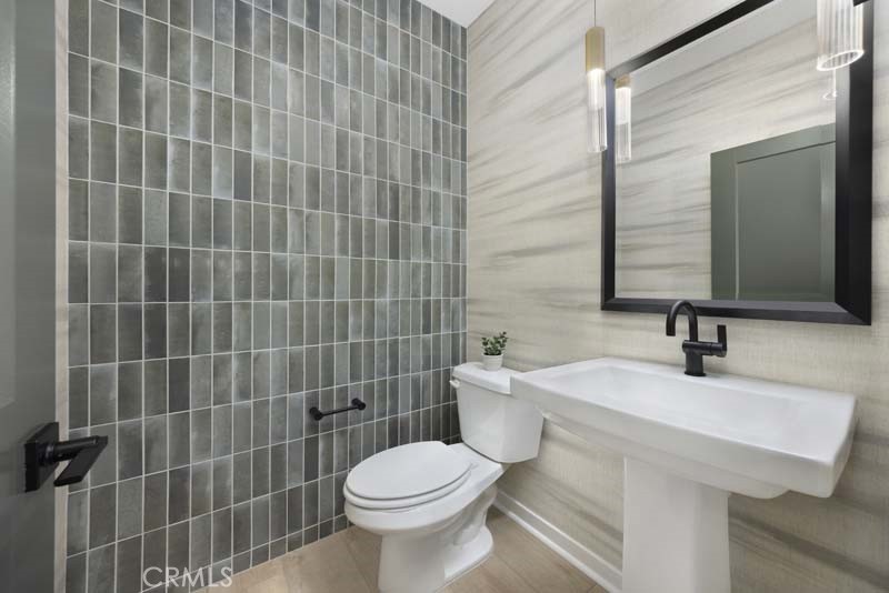 103 S Laxore St. 103 Property Photo 13
