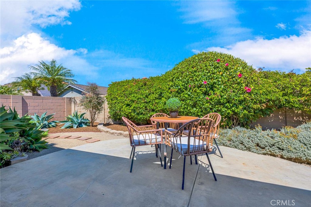 20652 Kelvin Property Photo 43