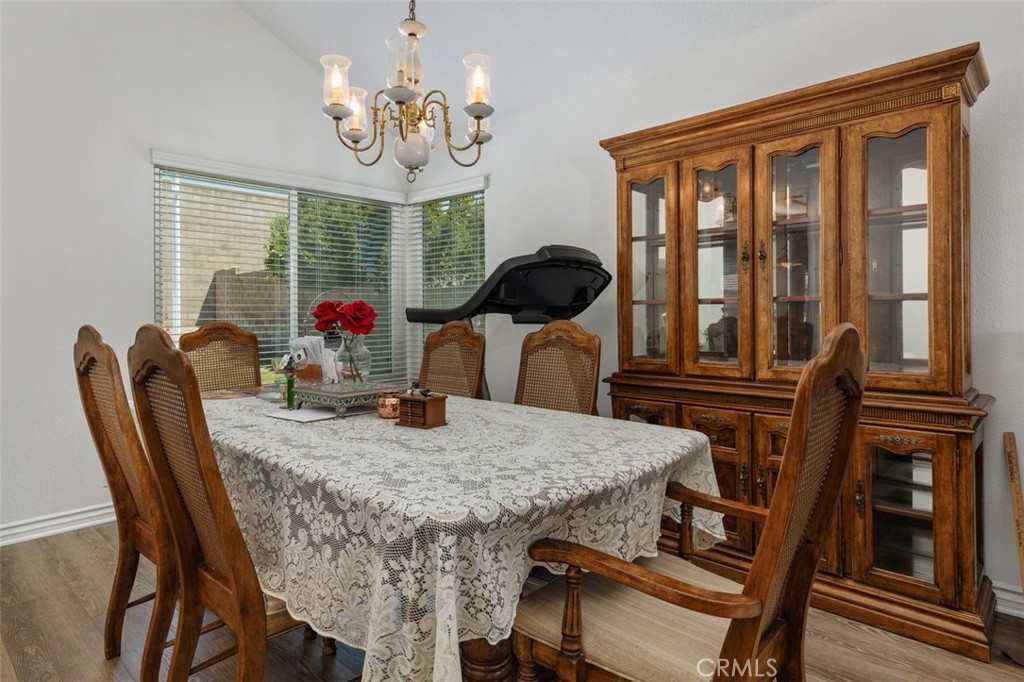 1307 Rockdale Property Photo 7