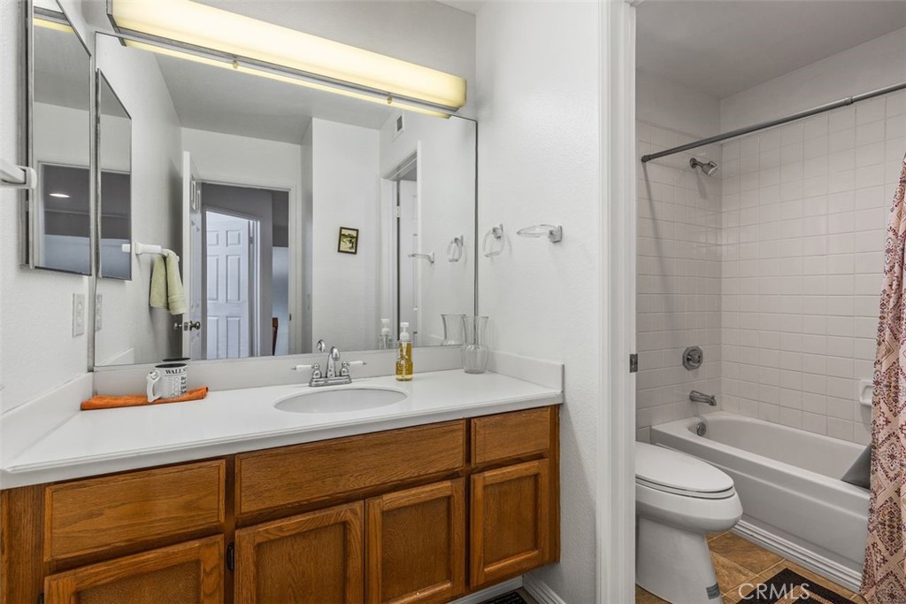 1307 Rockdale Property Photo 19
