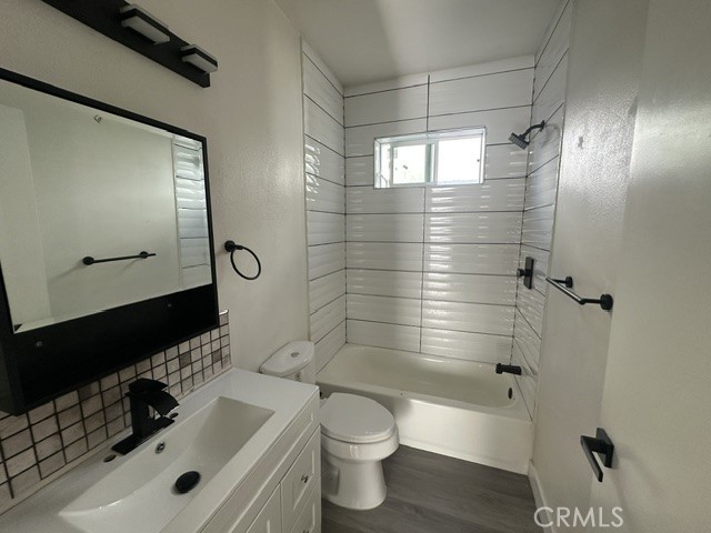 115 W 86th Property Photo 14