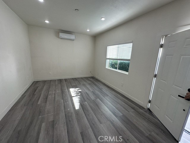 115 W 86th Property Photo 18