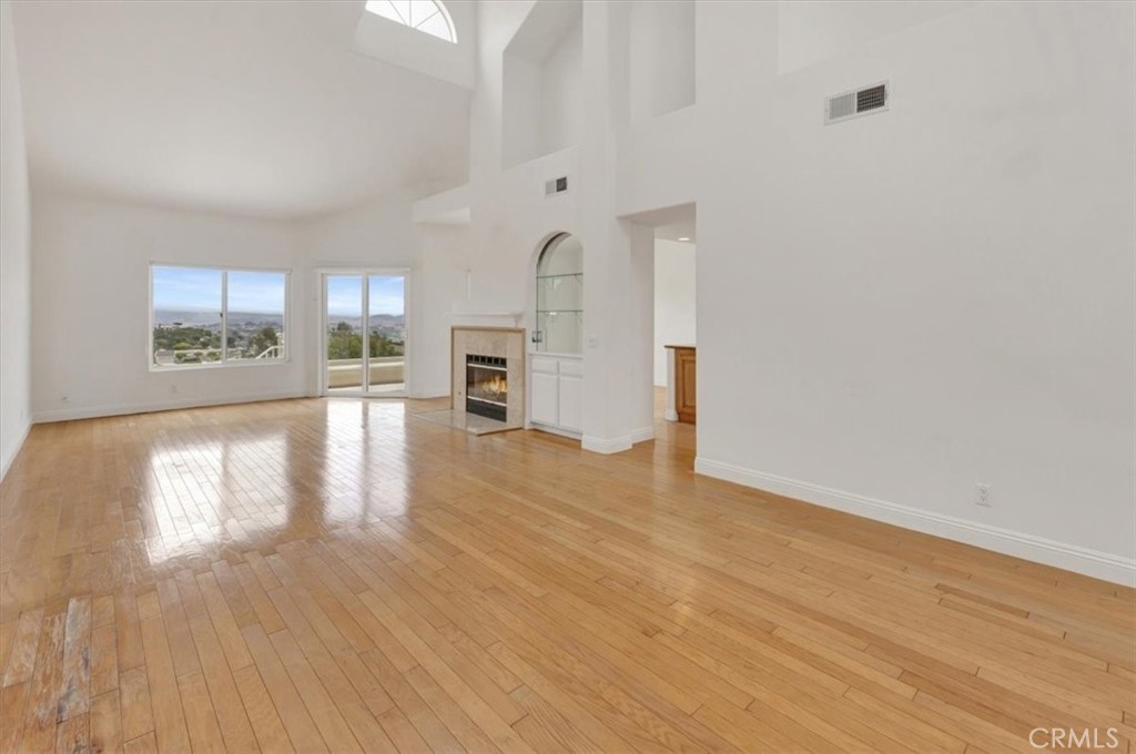40 Marseille Property Photo 11