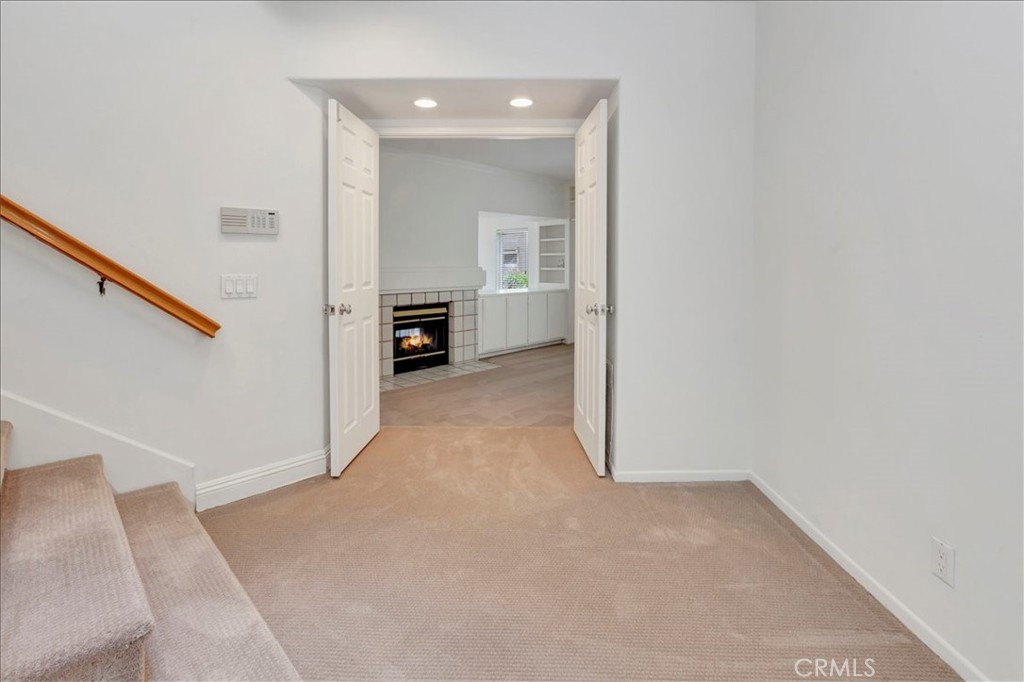 40 Marseille Property Photo 22